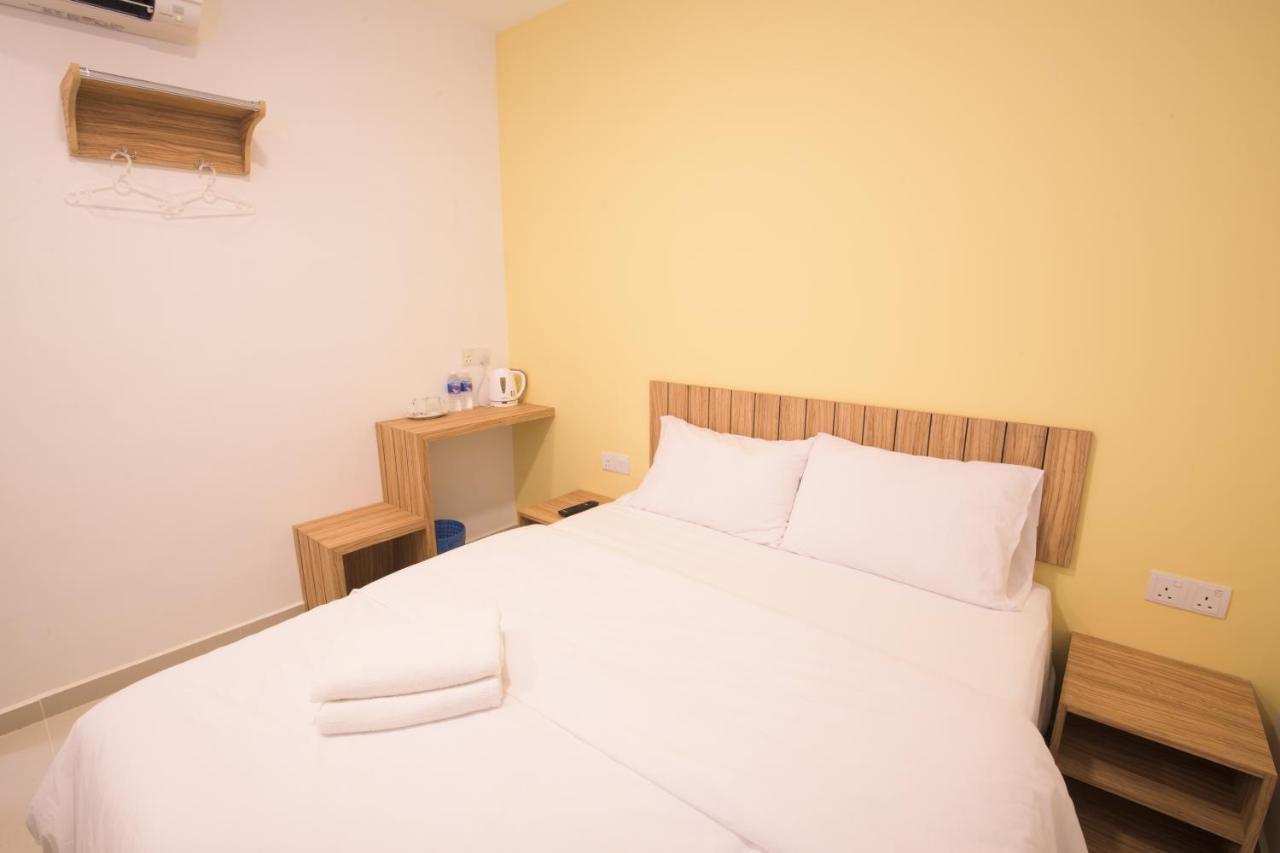 Ltl Guesthouse Johor Bahru Ngoại thất bức ảnh